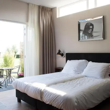 Apartment De Tien Wilgen Oosterblokker
